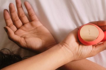 cleaner for vibrators